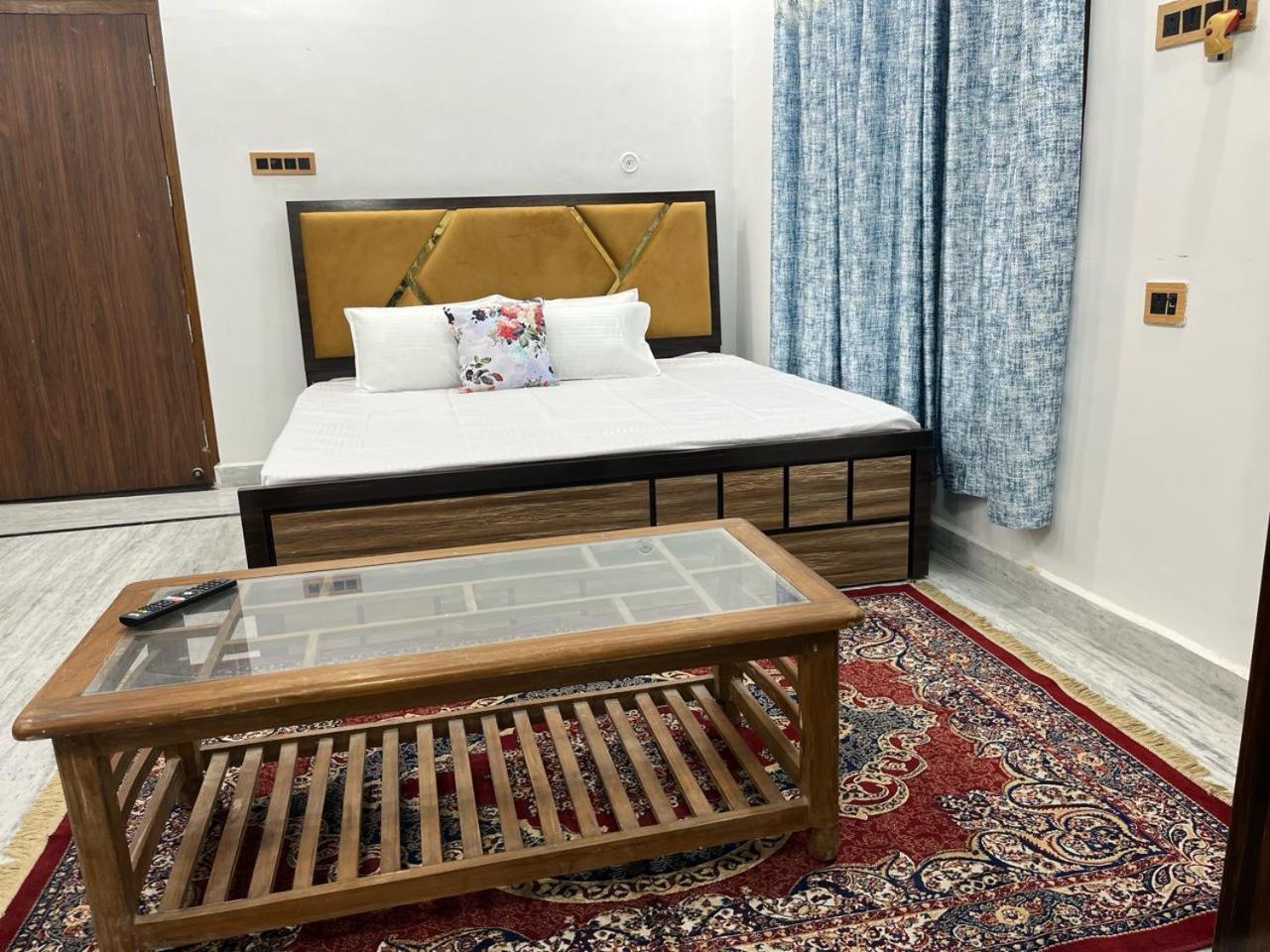 Shri Ram International Home Stay Ayodhya Ngoại thất bức ảnh