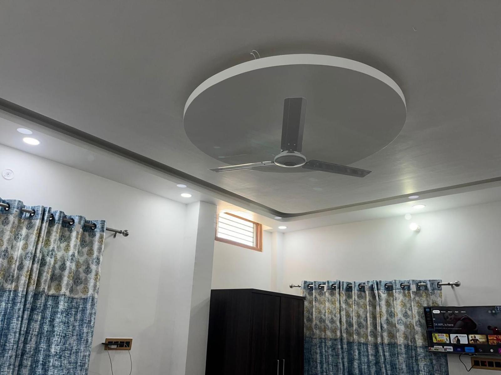 Shri Ram International Home Stay Ayodhya Ngoại thất bức ảnh